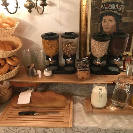 Petit Helvetia Budget Hotel 체르마트 외부 사진